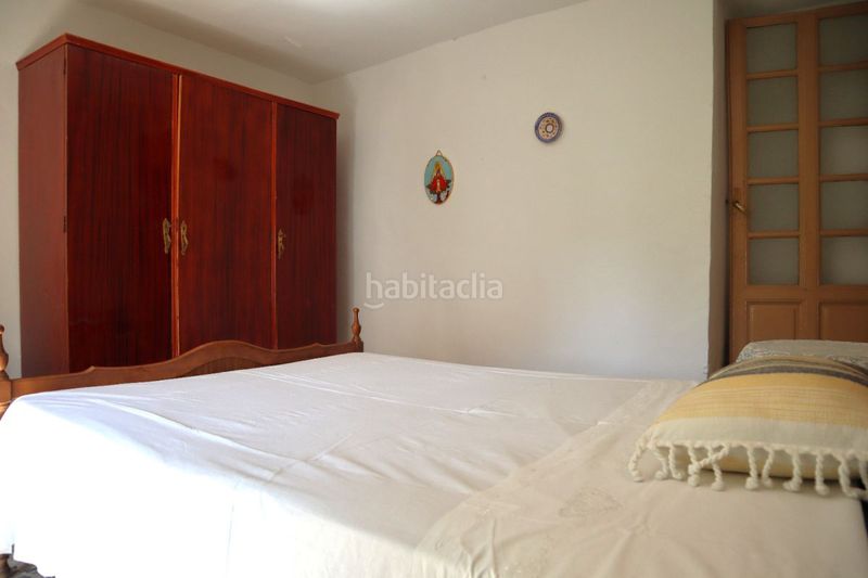 Foto cd2eb1c2-8e73-43a0-8107-c5f3138f7ff7. Casa a Almedina