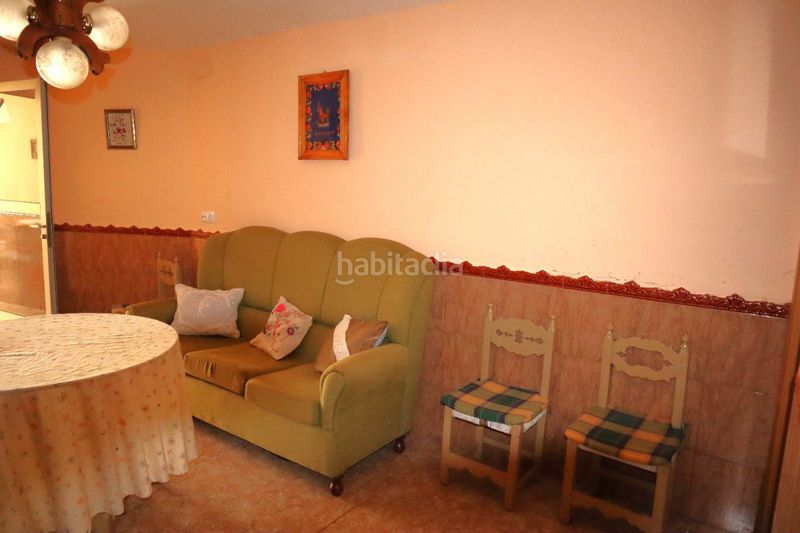 Foto d7ca59cb-8a1a-4725-9334-03a5858d70e0. Casa a Almedina