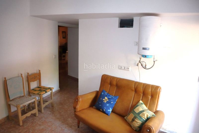 Foto f5456fae-767a-4364-aaf9-14ca18b9cdf4. Casa a Almedina