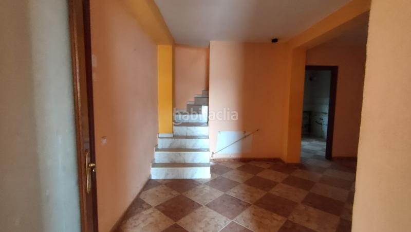 Foto b29806b2-eeef-49f5-ad50-67aa506a521e. Casa  en venta , 4 dormitorios. en Torrenueva