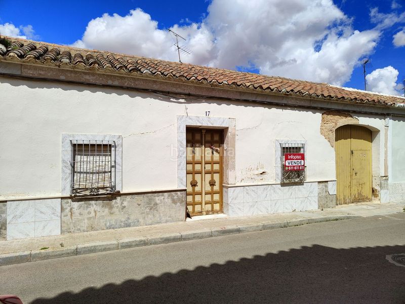Foto b9895dfb-dba2-4779-a4dc-fa7074a75365. Casa amb aparcament a Valdepeñas
