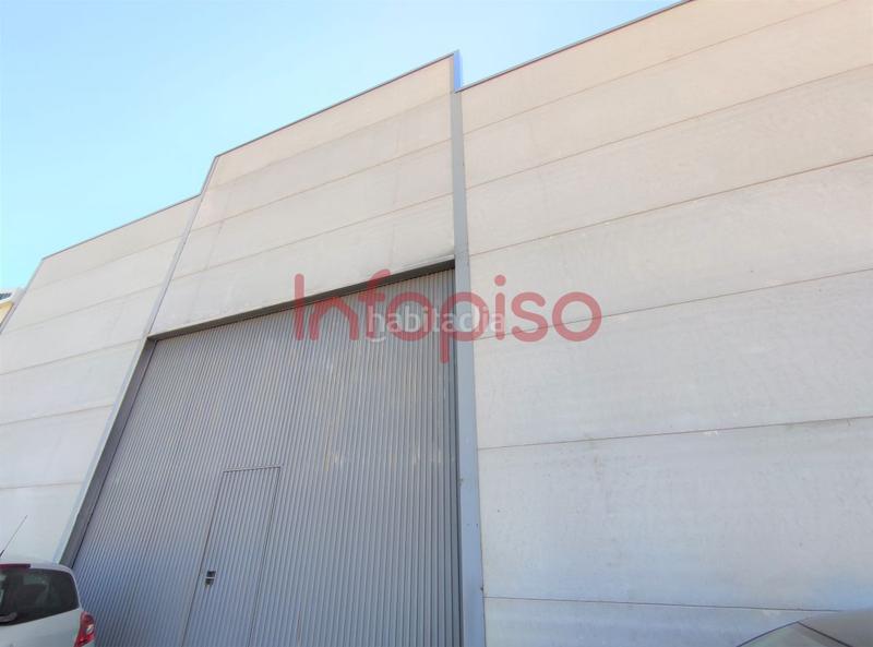 Foto 4c57b0d7-6007-4628-b1dc-346b4552e8a0. Nau industrial a Valdepeñas