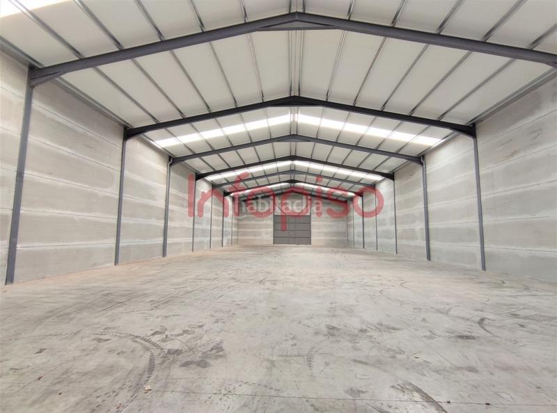 Foto 8cffcae7-304c-460e-b952-2da9f4e58667. Nau industrial a Valdepeñas