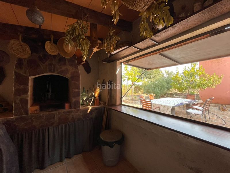 Foto d0c40eee-14d0-424f-a645-83d807368fdc. Masia amb aparcament a Valdepeñas