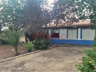 Masia a Valdepeñas. Finca rúst. en venta en carretera infantes, 2 dormitorios.