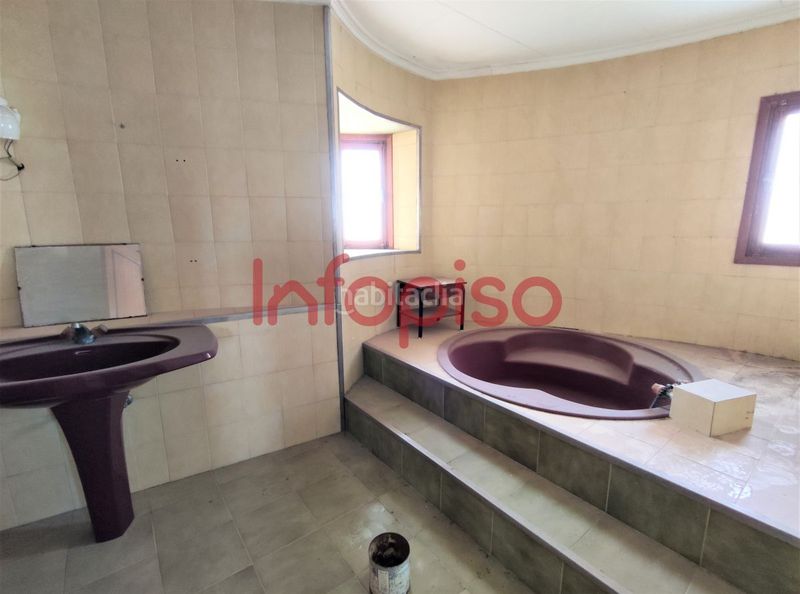 Foto 46881918-7ab3-469b-8709-7803ec7b8789. Local comercial a Valdepeñas