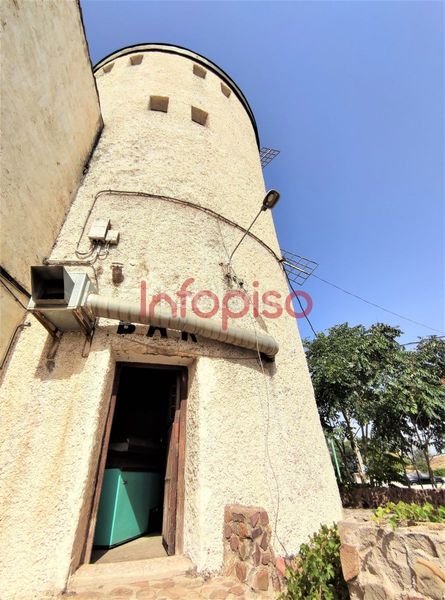 Foto 7c8f6824-4217-4a7b-b03e-2ced6a0b69bb. Local comercial a Valdepeñas