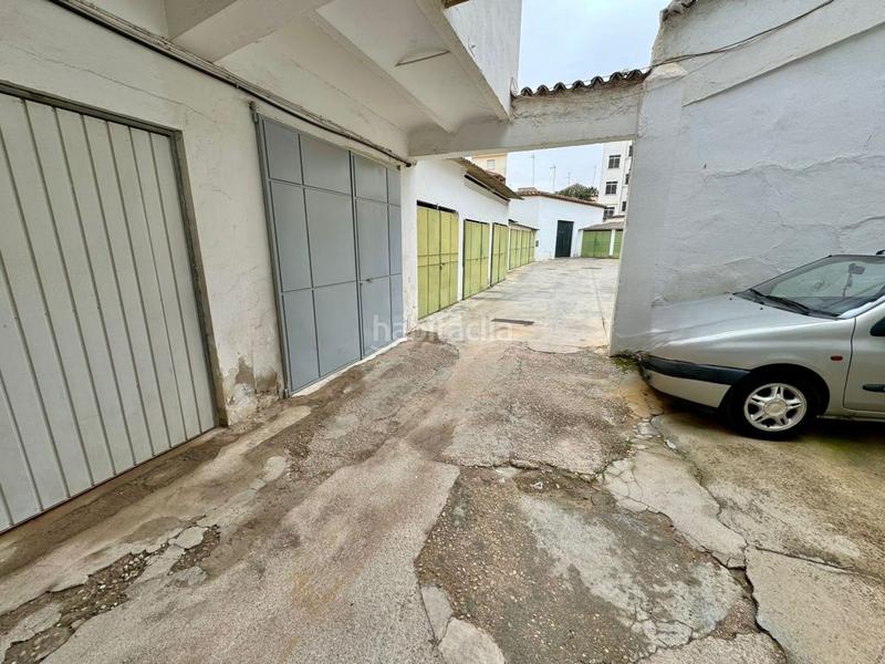 Foto 39ed2d2e-e771-49d0-aeba-45fb890b0bdc. Aparcament cotxe a veracruz a Valdepeñas