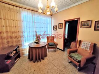 Maison à Valdepeñas. Casa en venta en convento, 4 dormitorios.