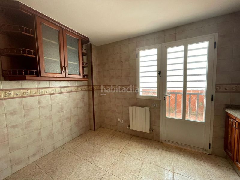 Foto 7e7a9f4b-8b0c-4fba-a0ed-aa6590c63c92. Casa amb aparcament a Alcolea de Calatrava