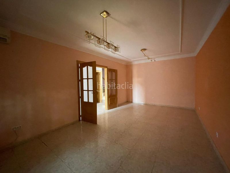 Foto 87ac1184-f889-4766-be1a-0dc5cbeae799. Casa amb aparcament a Alcolea de Calatrava