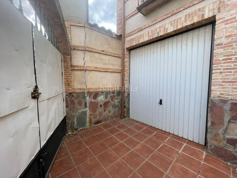 Foto e28e6049-f934-4fe1-a20c-427d4cf33c8c. Casa amb aparcament a Alcolea de Calatrava