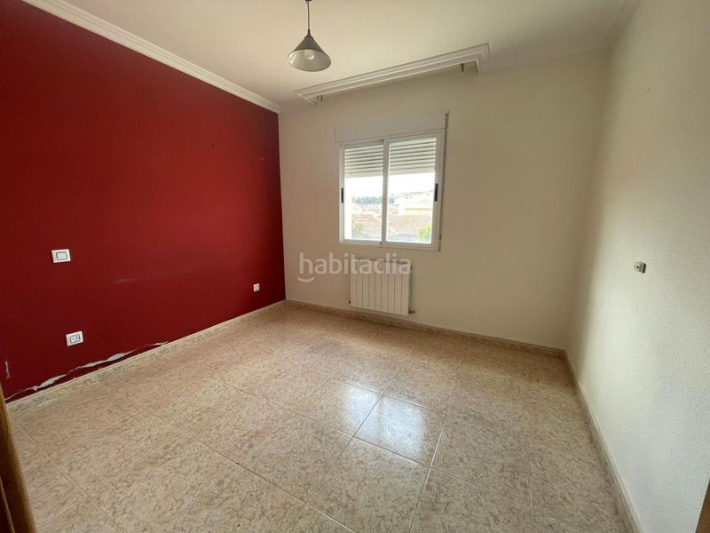 Foto e4d91468-2309-48a6-90c6-9534376870d5. Casa amb aparcament a Alcolea de Calatrava