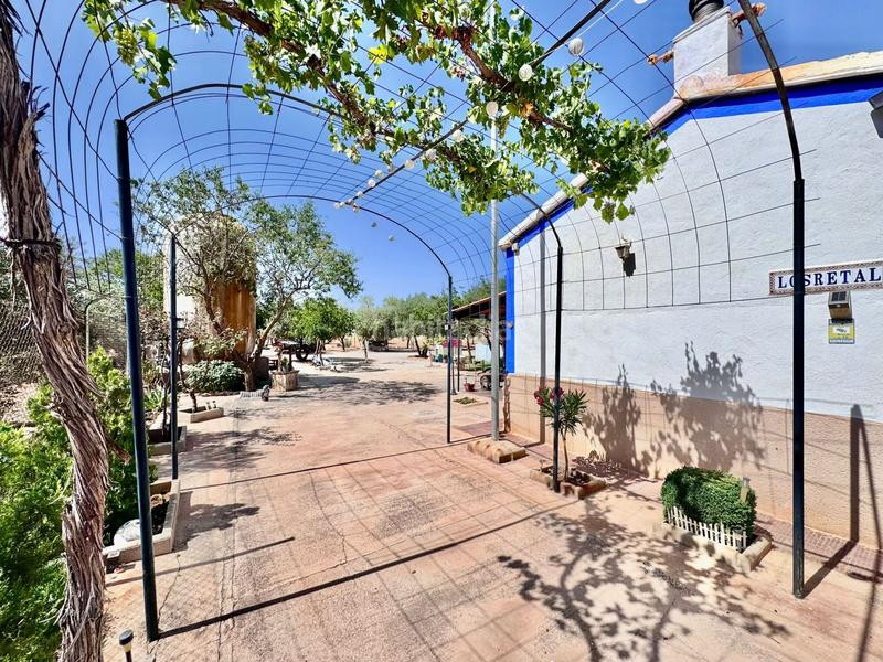 Foto d2838ed2-7766-4a87-b95e-a1bfccd82970. Masia a Membrilla