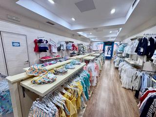 Miete Geschäftsraum in Valdepeñas. Local com. en alquiler en centro, 1 despacho.