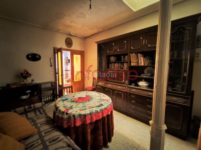 Foto 51c59adb-9c59-46de-befa-83f19d5c907b. Casa  en venta en centro salud. en Valdepeñas