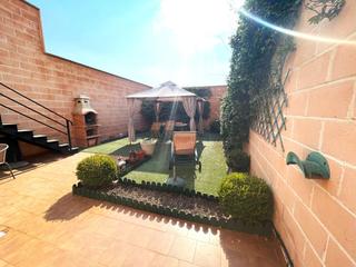 Casa adossada a Valdepeñas. Adosado en venta en nuevo valdepeñas, 3 dormitorios.