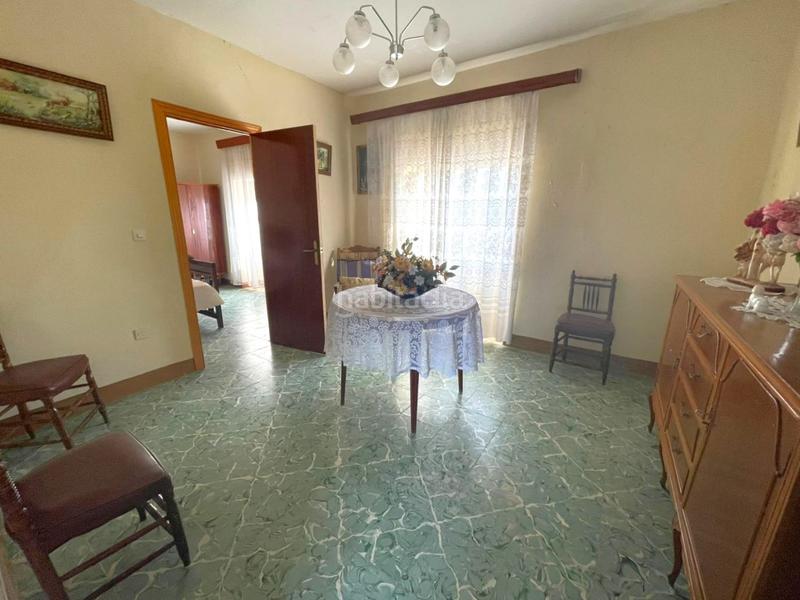 Foto 9e25e2d3-4799-43ab-aab3-14c820113832. Casa  en venta en barrio lucero, 4 dormitorios. en Valdepeñas