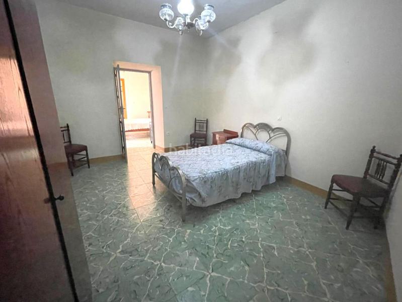 Foto fd801bcb-d213-467d-b2d6-bd752b006c23. Casa  en venta en barrio lucero, 4 dormitorios. en Valdepeñas