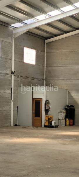 Foto 9727c145-fc72-475e-9697-29d75be129bb. Capannone industriale in Valdepeñas