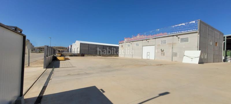 Foto e900cd0c-6aee-4403-a347-586aad3489f8. Capannone industriale in Valdepeñas