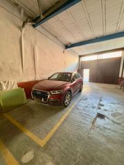Autoparkplatz in Valdepeñas. Garaje en venta en seis de junio.