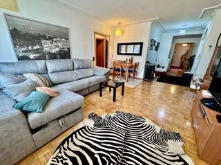 Appartement à Valdepeñas. Piso en venta en paseo de la estación, 3 dormitorios.