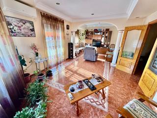 Flat in Valdepeñas. Piso en venta en barrio de los llanos, 3 dormitorios.