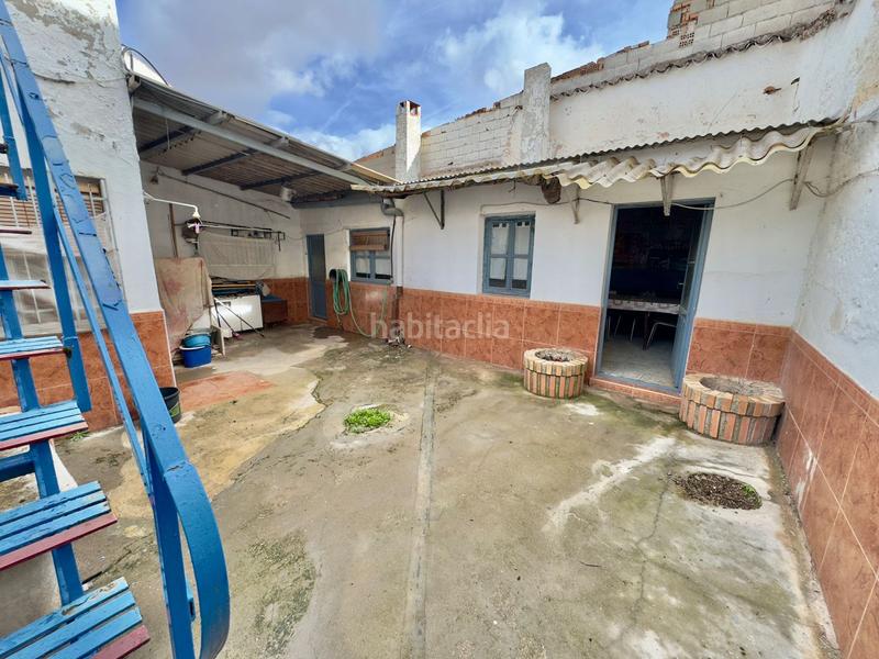 Foto 54ff62cf-7b13-4abf-8a8b-5510cf058e83. Haus mit heizung in Valdepeñas