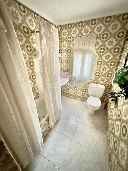 Foto cc2e7240-a158-47db-8cca-a6e99b491afb. Haus mit heizung in Valdepeñas