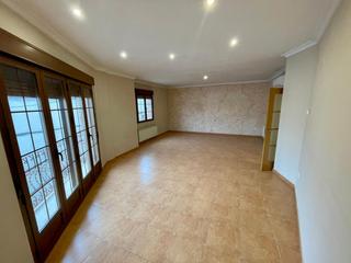 Haus in Valdepeñas. Casa en venta en san marcos, 4 dormitorios.