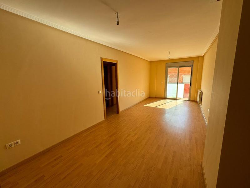 Foto d0dbcb78-62df-495e-8100-b7c17bb3ee28. Appartement avec chauffage parking piscine dans Valdepeñas