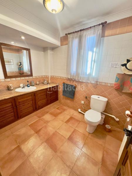 Foto 7d39ec96-b54b-49a4-bec9-b242c6312aa6. Chalet  en venta en nuevo , 5 dormitorios. en Valdepeñas