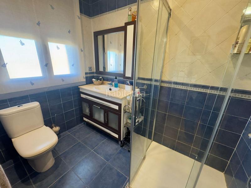 Foto bf4d499d-7284-4d4b-acda-1d79c7600d6e. Chalet  en venta en nuevo , 5 dormitorios. en Valdepeñas