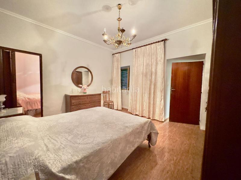 Foto 0c24380c-7951-4453-89cc-15f202bac5e4. Piso  en venta en barrio de los llanos, 6 dormitorios. en Valdepeñas