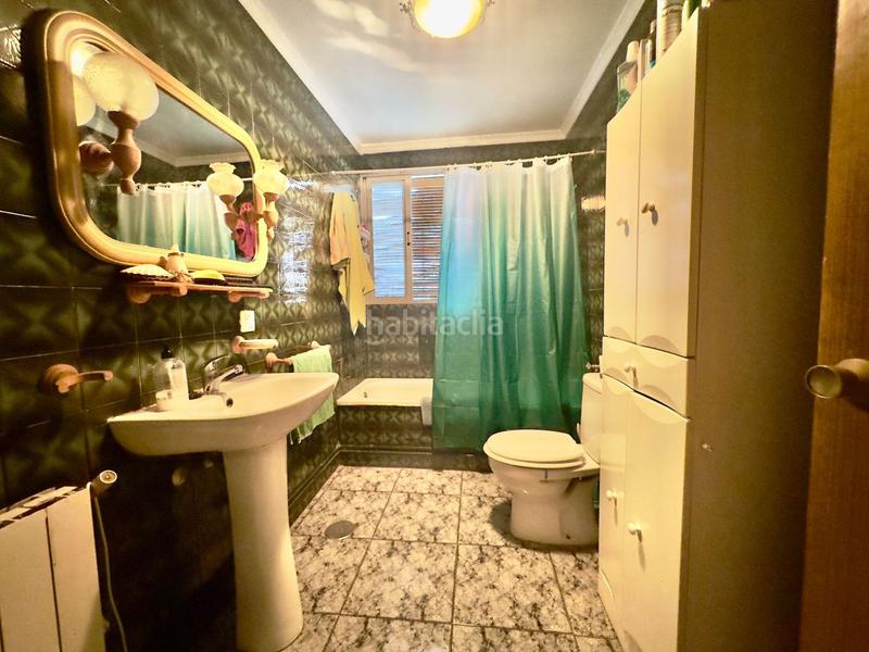 Foto 176ea227-423f-4daf-abcc-3027d1288a7b. Piso  en venta en barrio de los llanos, 6 dormitorios. en Valdepeñas