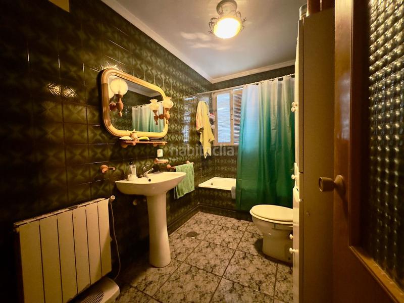 Foto 768b2257-a826-4610-a64b-8b2063f53552. Piso  en venta en barrio de los llanos, 6 dormitorios. en Valdepeñas