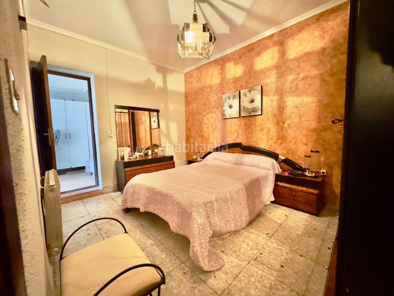 Foto 85aa2f8b-5f19-4689-b694-6839739cd190. Piso  en venta en barrio de los llanos, 6 dormitorios. en Valdepeñas