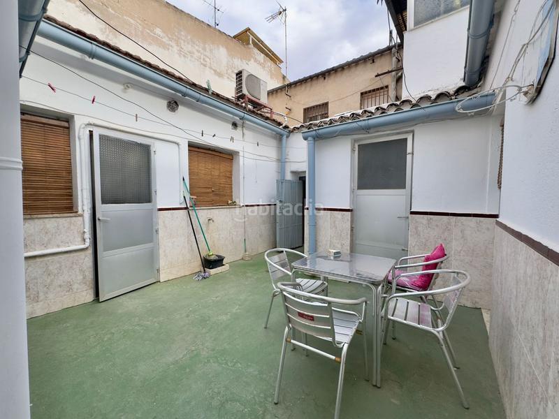 Foto cfabb41a-2819-4558-8b05-02a6ab648d35. Piso  en venta en barrio de los llanos, 6 dormitorios. en Valdepeñas