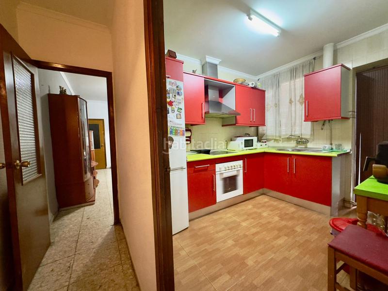 Foto fad9c788-1bfe-48b1-af66-0d922d6e4a63. Piso  en venta en barrio de los llanos, 6 dormitorios. en Valdepeñas