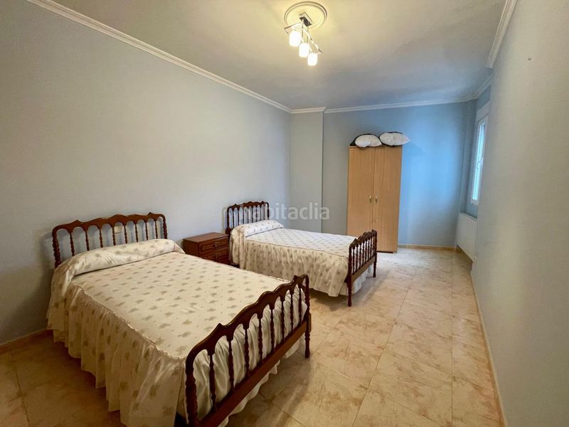 Foto 08edac9a-bb54-41f2-b403-8d7a2ed66cd0. Casa amb calefacció aparcament a Valdepeñas