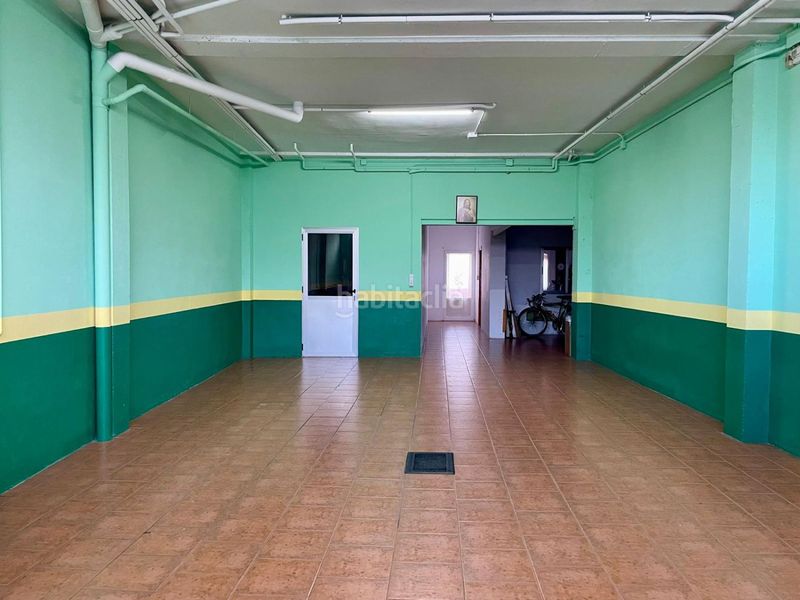 Foto c8514deb-acc4-4e12-a3f4-3b5c35dab38c. Casa amb calefacció aparcament a Valdepeñas