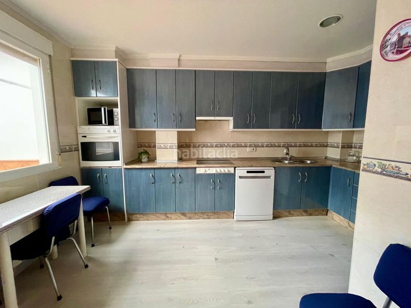 Foto f167737d-d6be-4246-8504-c1f71e52681e. Casa amb calefacció aparcament a Valdepeñas