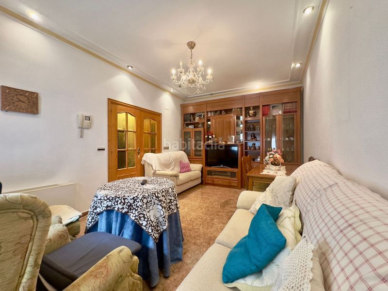 Foto 16963a84-907c-4d6a-abd4-e2ea29087e0b. Casa amb calefacció aparcament a Valdepeñas