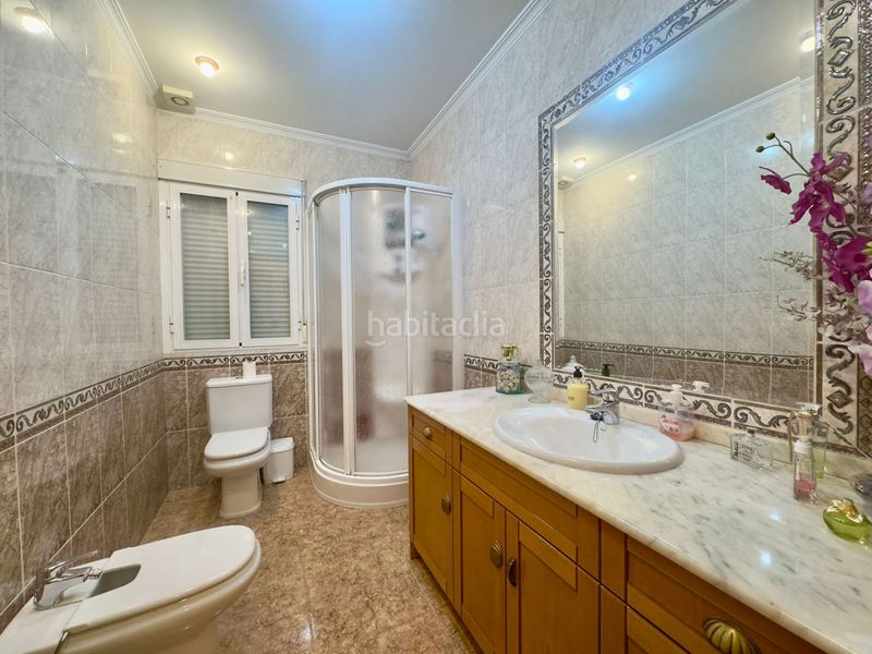 Foto f8da8d62-2a43-4dda-8a78-331f4b19403b. Casa amb calefacció aparcament a Valdepeñas