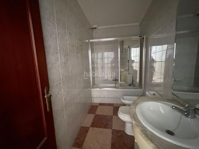 Foto 64aaf3a0-d2a3-4173-aaa6-f234f16119ed. Casa a Valdepeñas