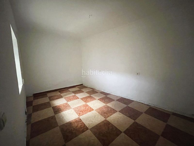 Foto 75b04715-6711-4c1e-aa6d-84306c1c3309. Casa a Valdepeñas