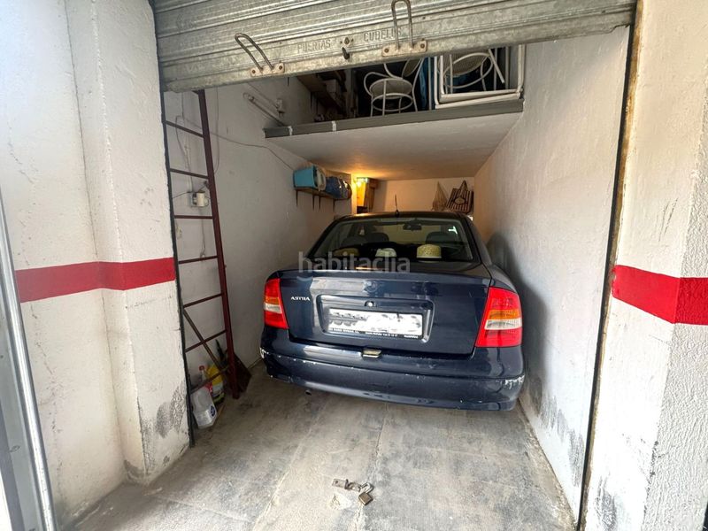 Foto 8c93adf7-1417-4d51-98b7-2dfdb5fb65bc. Aparcament cotxe a Valdepeñas