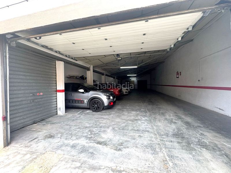 Foto ee10ce22-da47-4f80-9663-b180773faeae. Aparcament cotxe a Valdepeñas