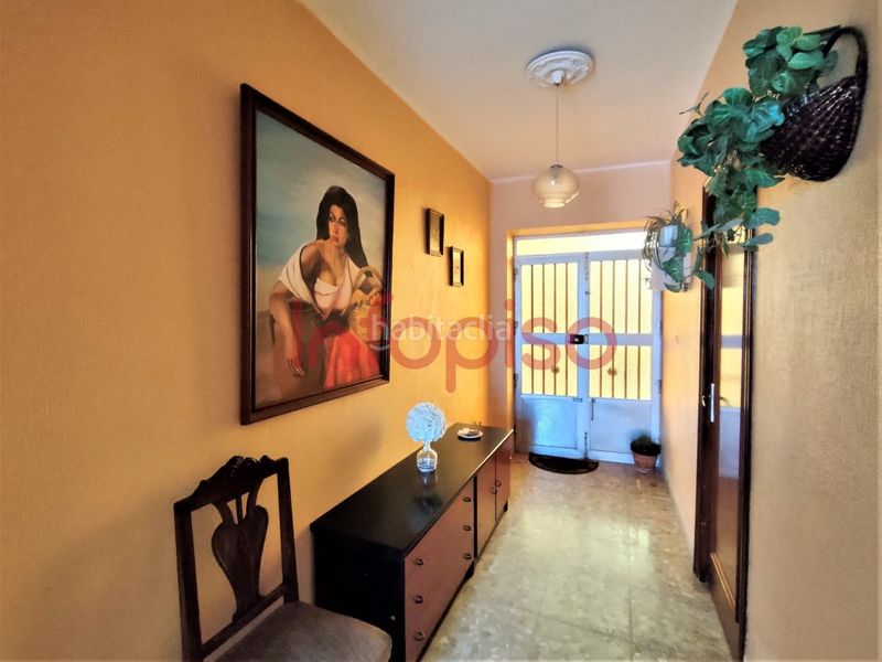 Foto 1201836c-c9bc-4564-88dd-d73404140686. Casa amb calefacció aparcament a Valdepeñas